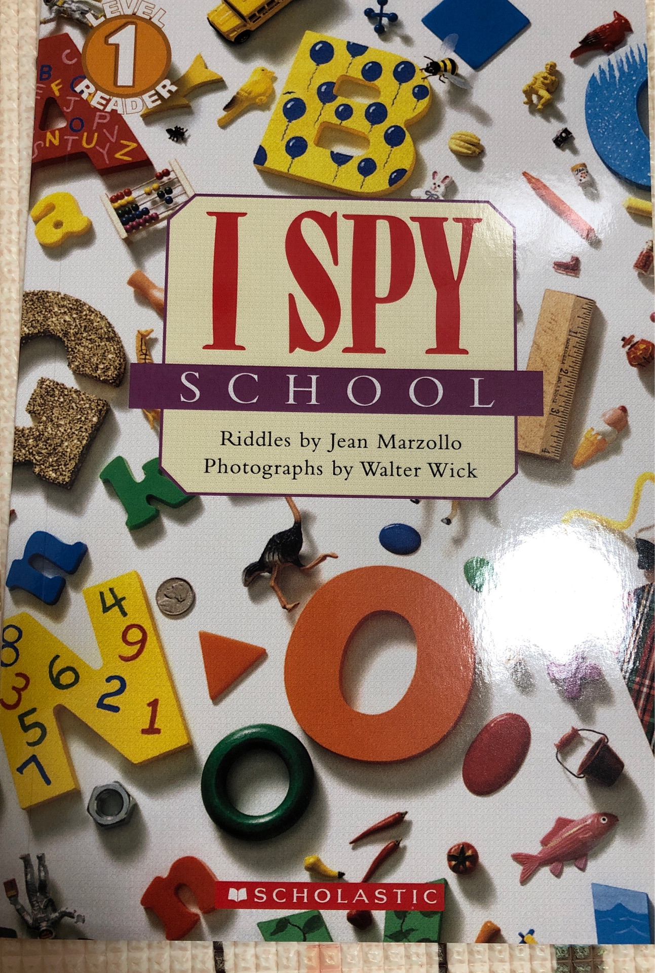 I Spy: SCHOOL