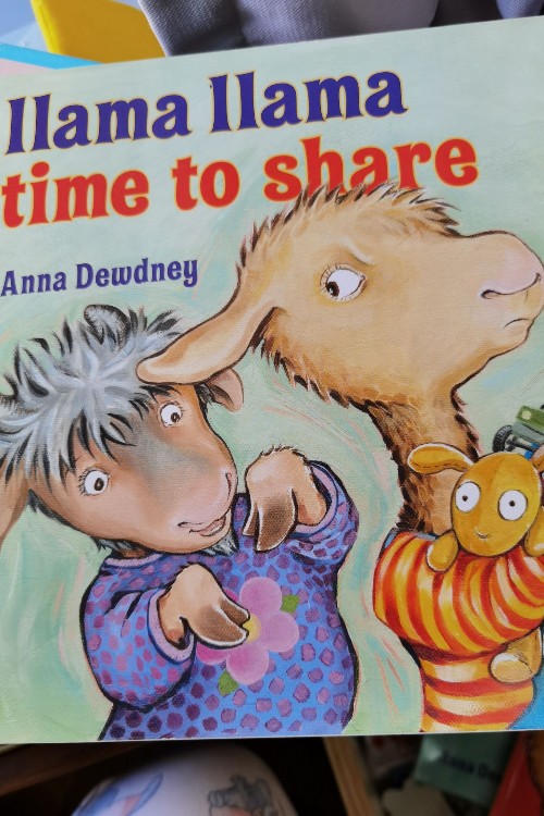 Ilama llama time to share